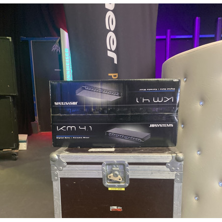 Table de mixage JB Systems KM 4.1