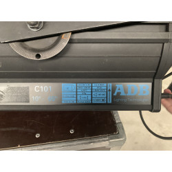 ADB C101 Projecteur PC de théâtre - Plaque technique